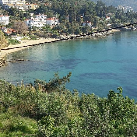 Acra Melia Apartment Palaiontsiflikion Bagian luar foto
