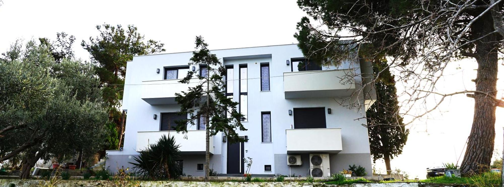 Acra Melia Apartment Palaiontsiflikion Bagian luar foto