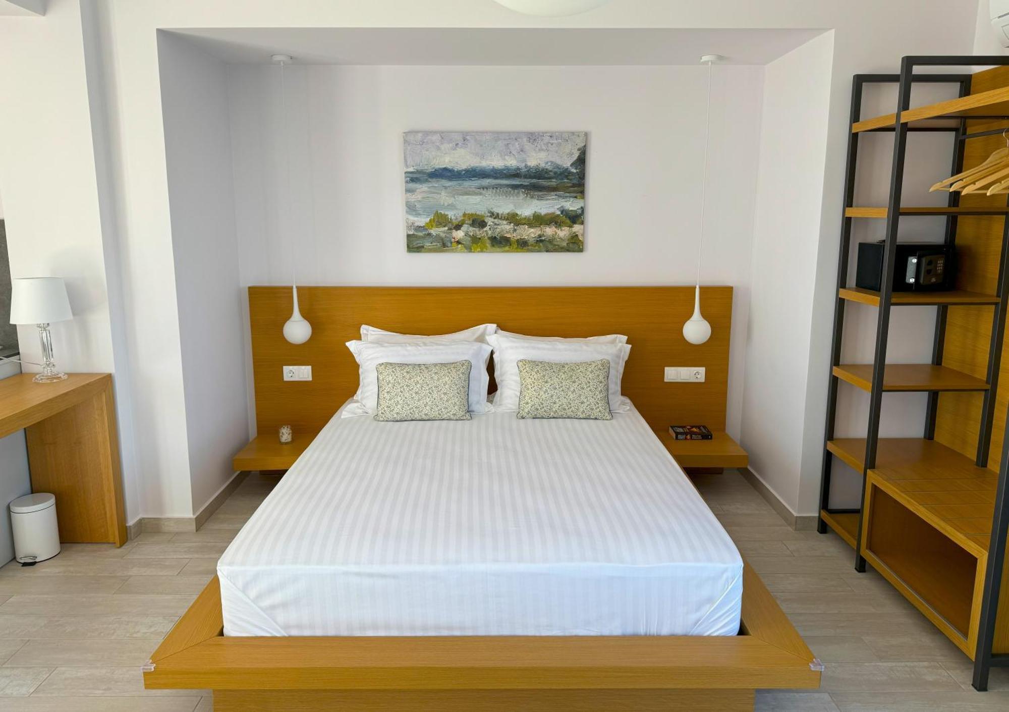 Acra Melia Apartment Palaiontsiflikion Bagian luar foto