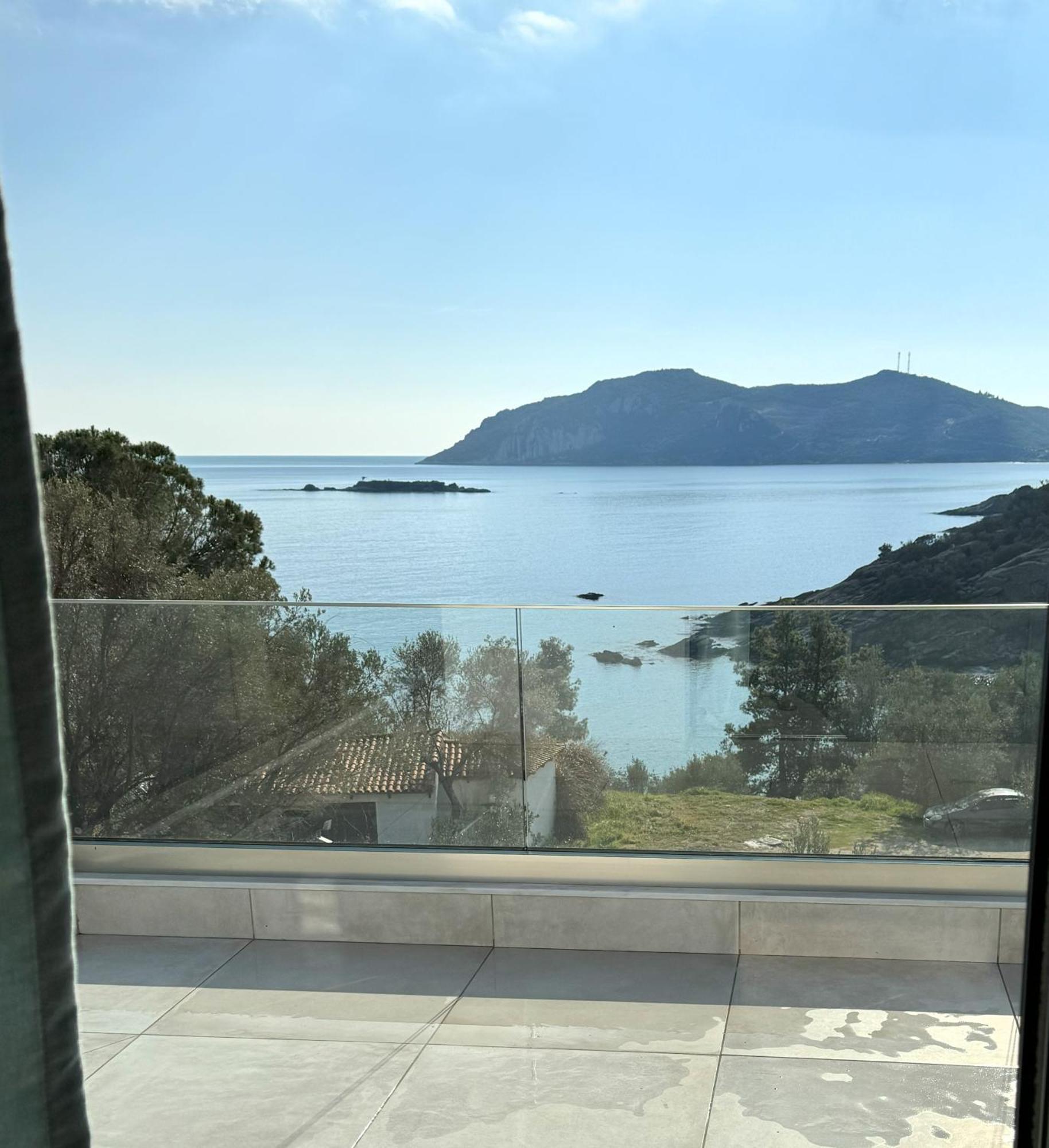 Acra Melia Apartment Palaiontsiflikion Bagian luar foto