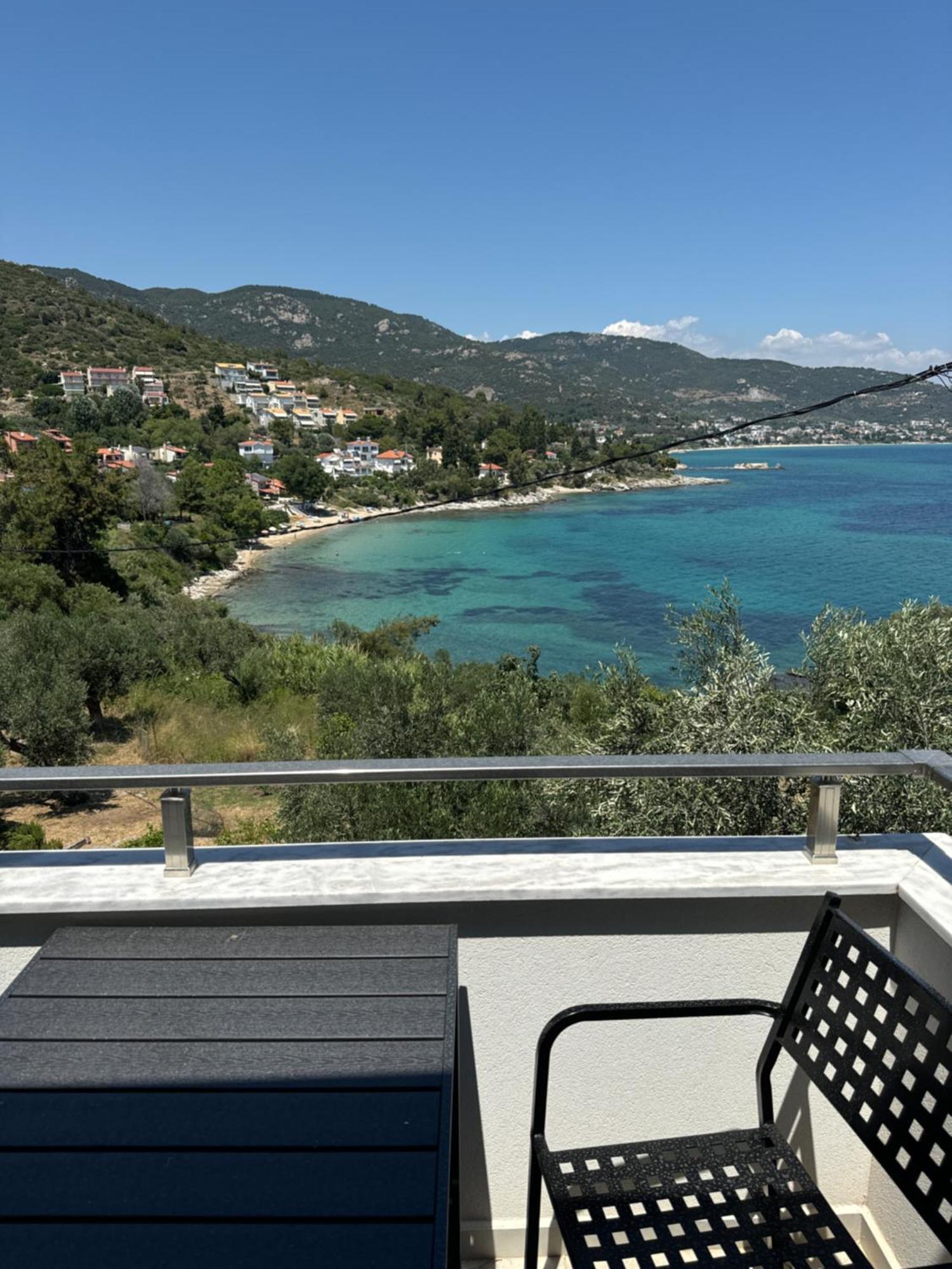Acra Melia Apartment Palaiontsiflikion Bagian luar foto